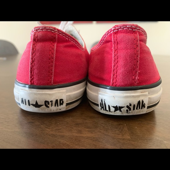 Converse Chuck Taylor sneakers size 8 - Picture 4 of 6